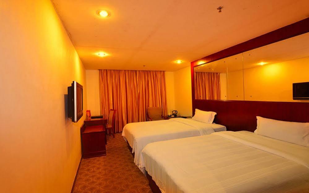 Shanshui Fashion Hotel Paifang Park 자오칭 외부 사진